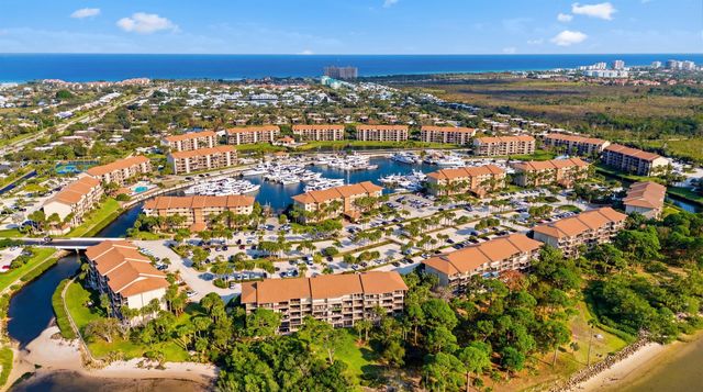 2001 Marina Isle Way 503, Jupiter, FL 33477