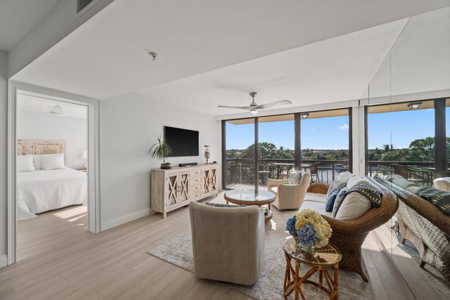 2001 Marina Isle Way 503, Jupiter, FL 33477