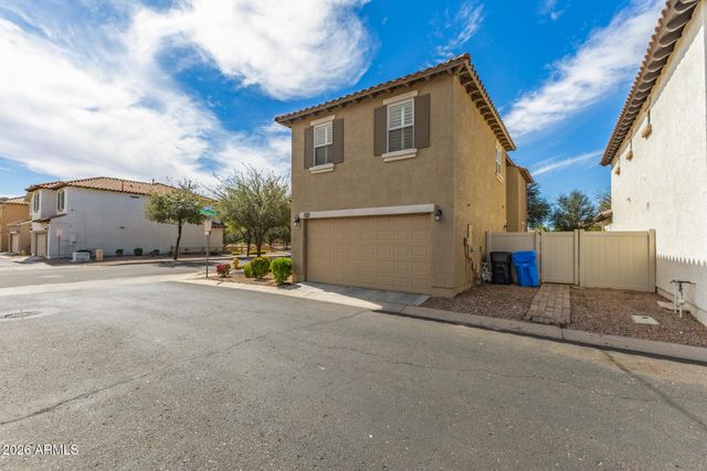 3832 S VERBENA Avenue, Gilbert, AZ 85297