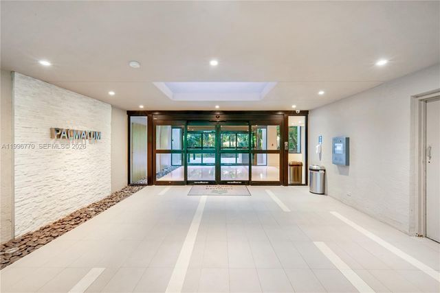 181 Crandon Blvd 104, Key Biscayne, FL 33149