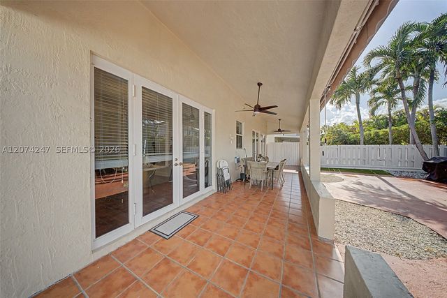 13868 SW 38th Ter, Miami, FL 33175