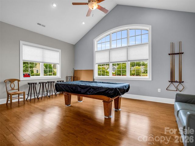 128 Shoeing Box Way, Hendersonville, NC 28792