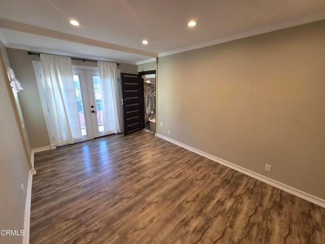 2434 Olive Avenue, La Crescenta, CA 91214