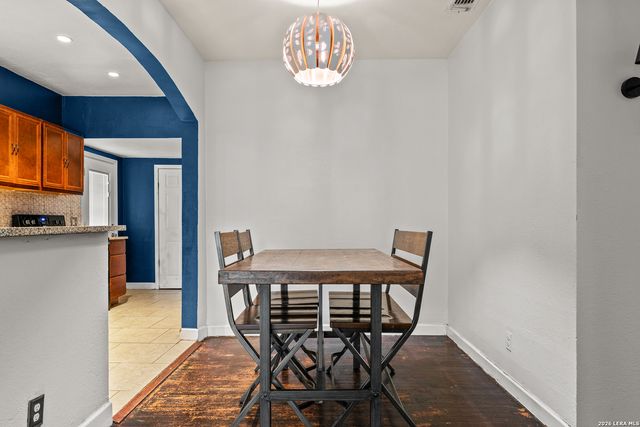 1817 SANTA MONICA ST, San Antonio, TX 78201
