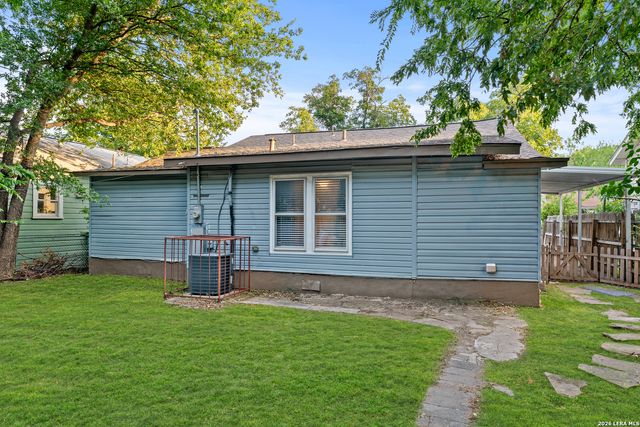 1817 SANTA MONICA ST, San Antonio, TX 78201