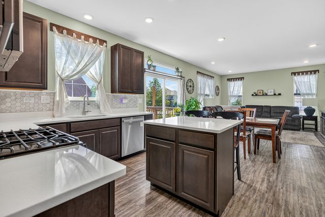 14941 W Carver Crossing, Manhattan, IL 60442