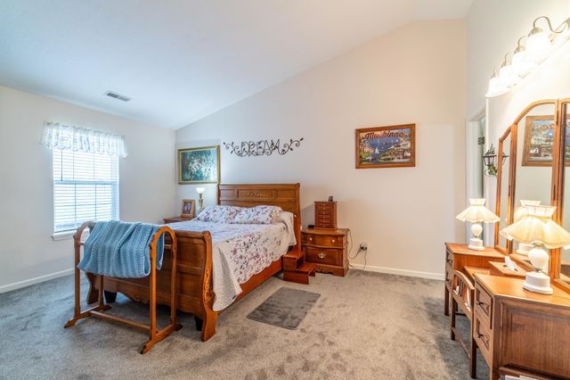 7529 Frontier Avenue, Fort Wayne, IN 46835