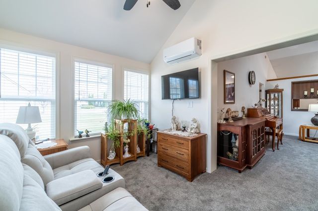 7529 Frontier Avenue, Fort Wayne, IN 46835