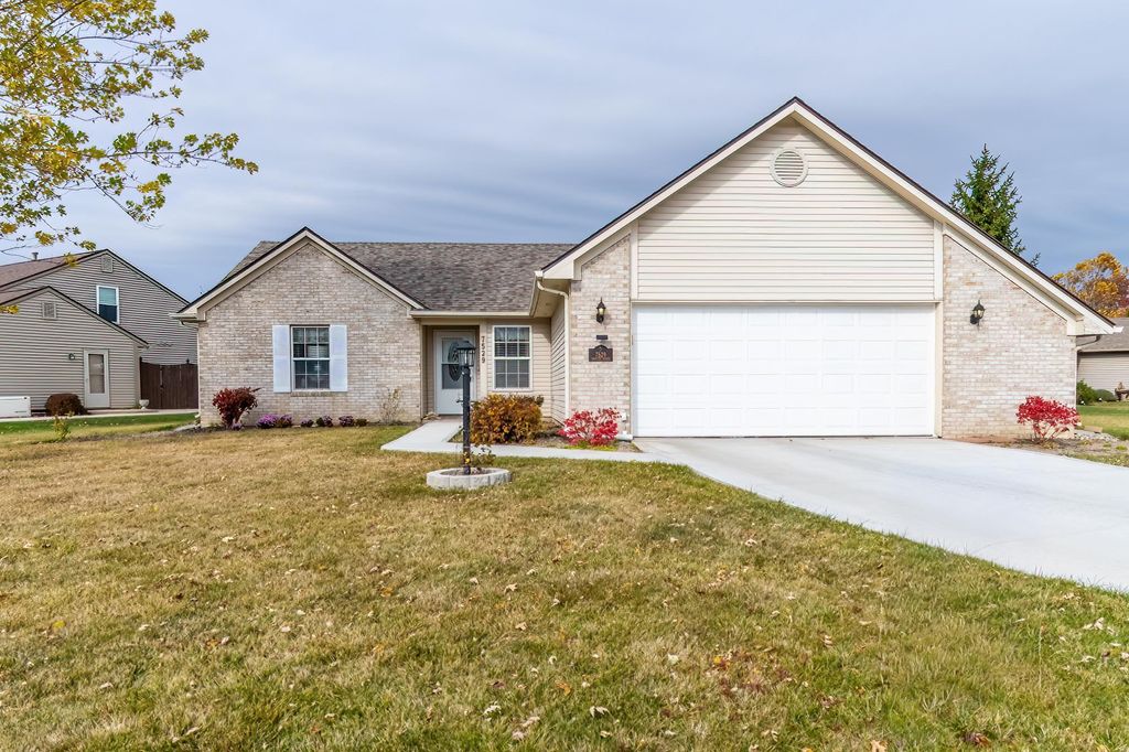 7529 Frontier Avenue, Fort Wayne, IN 46835