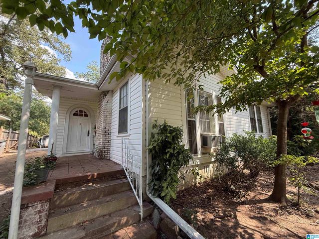3007 CIRCLE DRIVE, Hueytown, AL 35023