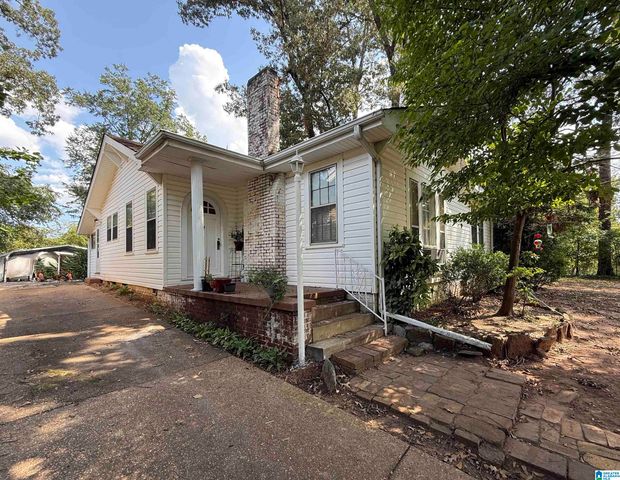 3007 CIRCLE DRIVE, Hueytown, AL 35023