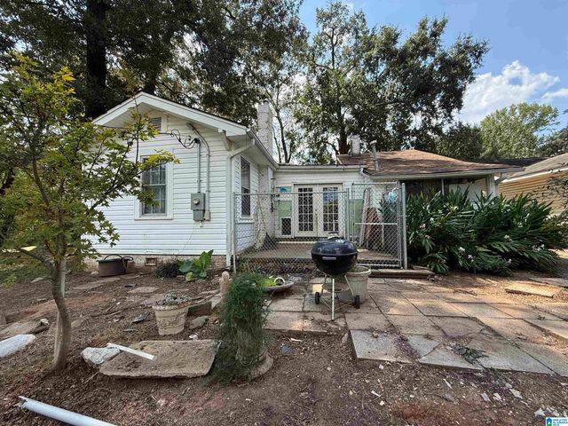 3007 CIRCLE DRIVE, Hueytown, AL 35023