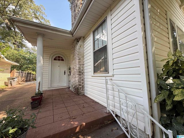 3007 CIRCLE DRIVE, Hueytown, AL 35023