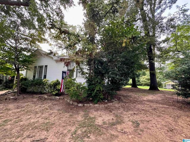 3007 CIRCLE DRIVE, Hueytown, AL 35023