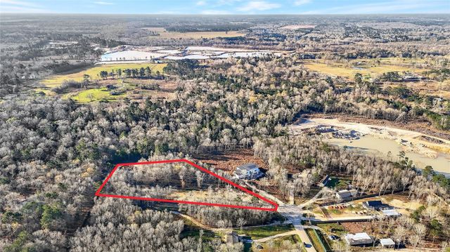 589 County Road 3295, Cleveland, TX 77327