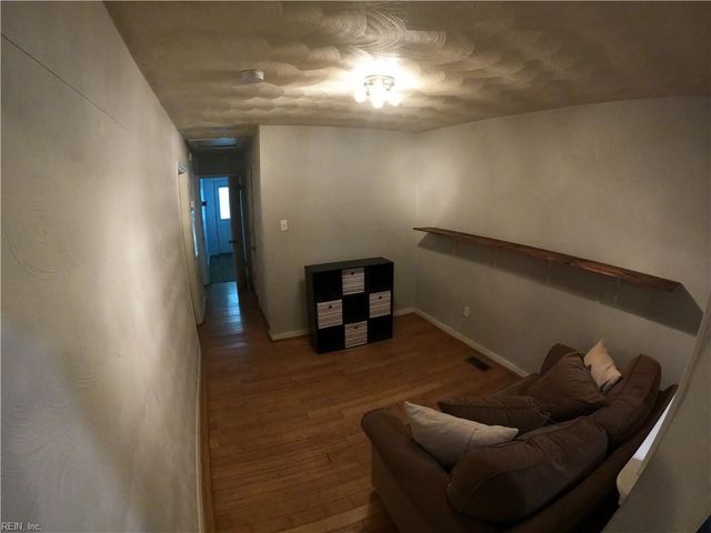 4000 Elkhorn AVE, Norfolk, VA 23508