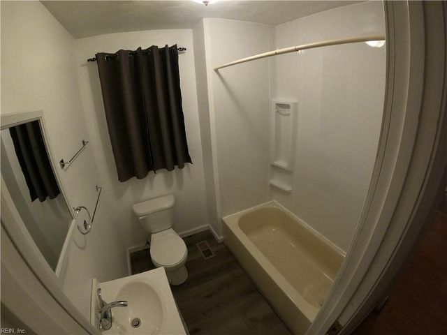 4000 Elkhorn AVE, Norfolk, VA 23508