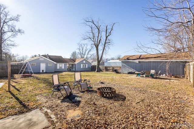 5115 State Route 140, Bethalto, IL 62010