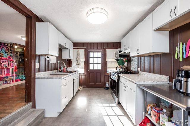 5115 State Route 140, Bethalto, IL 62010