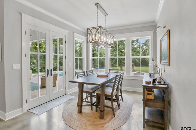 22302 County Road 422, Lindale, TX 75771