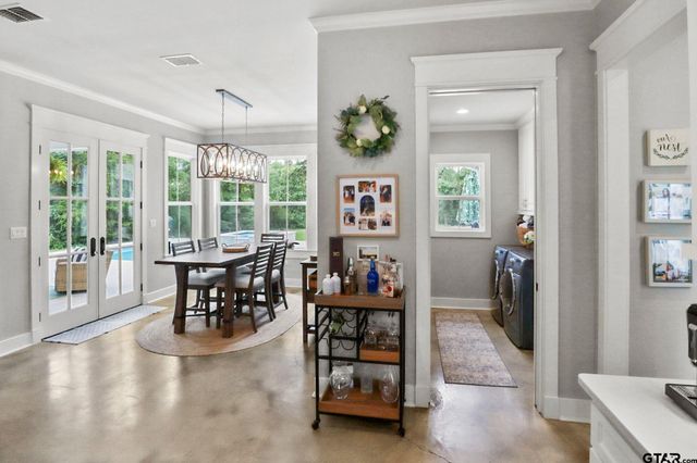 22302 County Road 422, Lindale, TX 75771