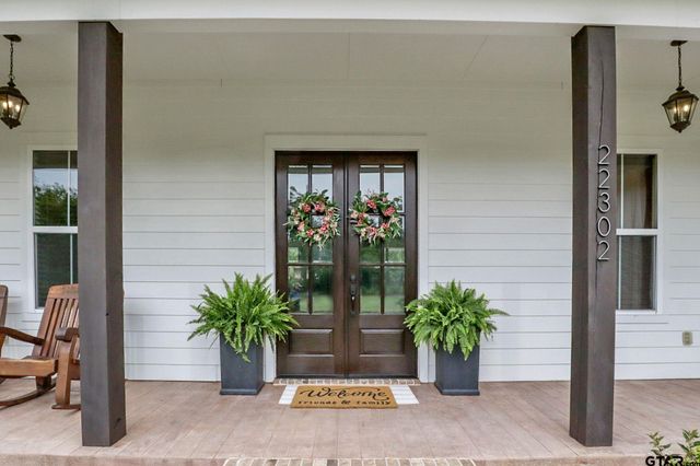 22302 County Road 422, Lindale, TX 75771