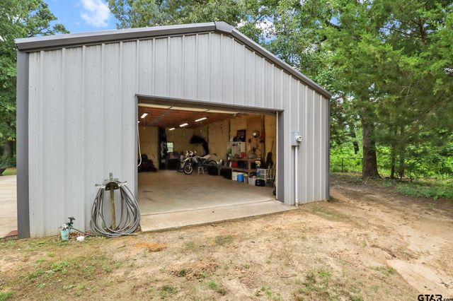 22302 County Road 422, Lindale, TX 75771