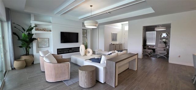 8006 LAKES EDGE LANE, Port Charlotte, FL 33981