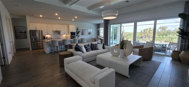 8006 LAKES EDGE LANE, Port Charlotte, FL 33981