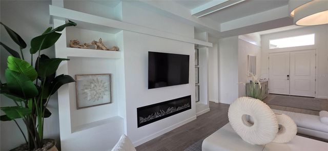 8006 LAKES EDGE LANE, Port Charlotte, FL 33981