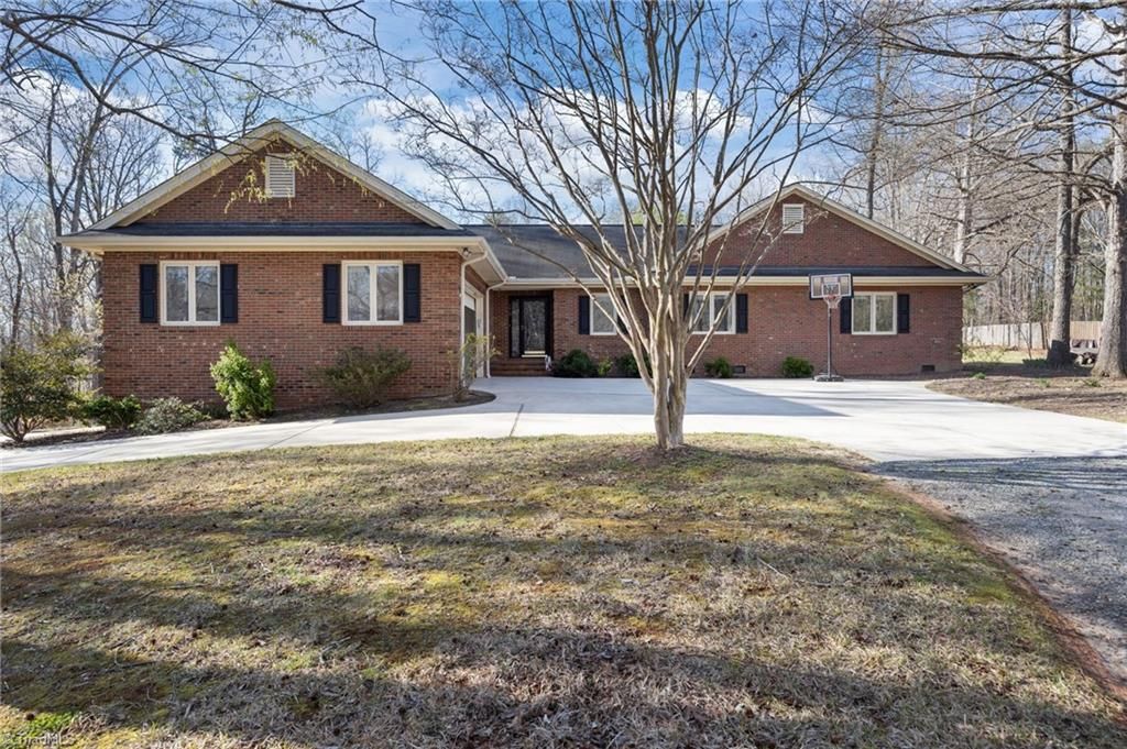 4638 Gilmore Drive, Liberty, NC 27298