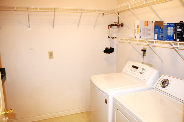 8034 Crystal Court, Avon, IN 46123