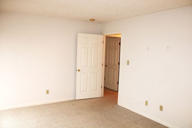 8034 Crystal Court, Avon, IN 46123