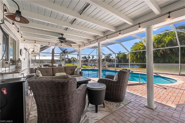 2025 SE 39th ST, Cape Coral, FL 33904