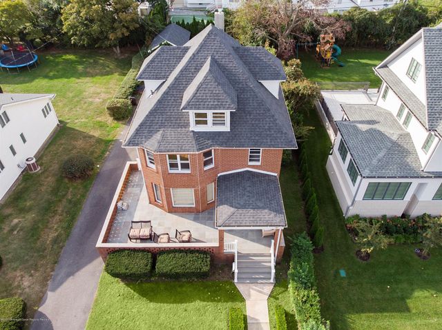 60 Monmouth Drive, Deal, NJ 07723