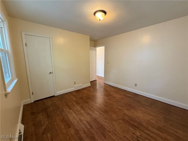 486 Frazier Avenue, Akron, OH 44305