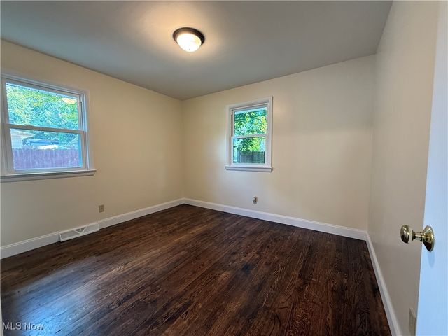 486 Frazier Avenue, Akron, OH 44305