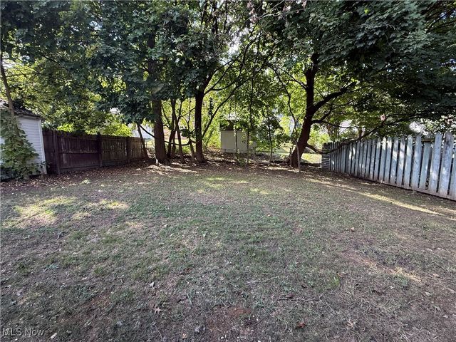 486 Frazier Avenue, Akron, OH 44305