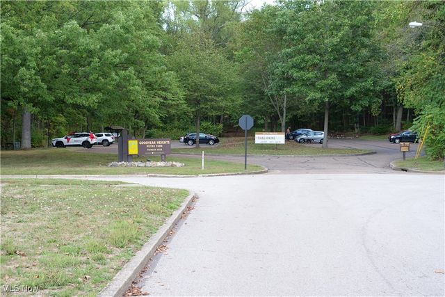 486 Frazier Avenue, Akron, OH 44305