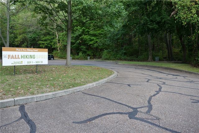 486 Frazier Avenue, Akron, OH 44305