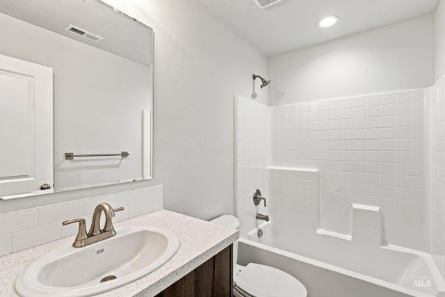4405 Hewitt St, Caldwell, ID 83605