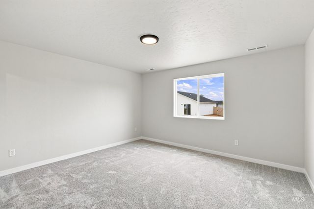 4405 Hewitt St, Caldwell, ID 83605