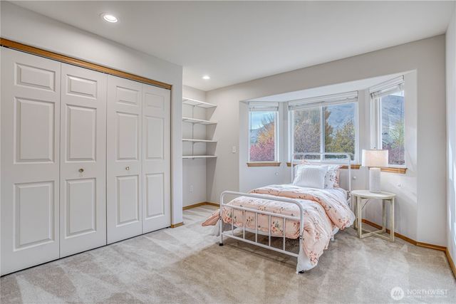 624 Meadows Drive, Wenatchee, WA 98801