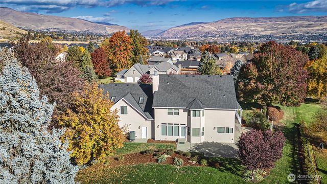 624 Meadows Drive, Wenatchee, WA 98801