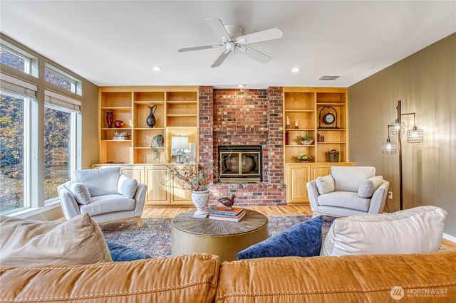 624 Meadows Drive, Wenatchee, WA 98801