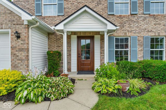 6903 Bretton Wood Drive, Indianapolis, IN 46268