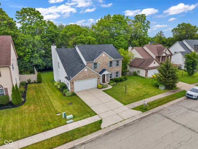 6903 Bretton Wood Drive, Indianapolis, IN 46268