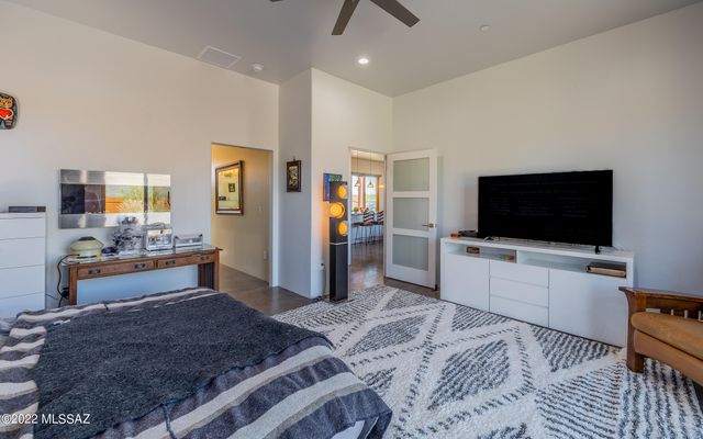 7460 S Rolling Tumbleweed Road, Vail, AZ 85641