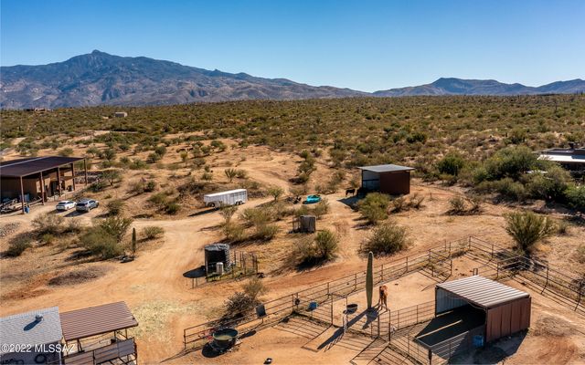 7460 S Rolling Tumbleweed Road, Vail, AZ 85641