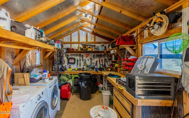 7460 S Rolling Tumbleweed Road, Vail, AZ 85641